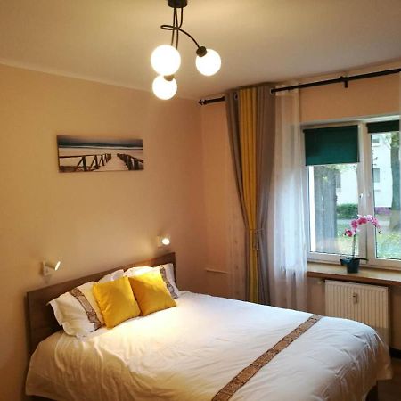 Travel Apartment Warschau Buitenkant foto
